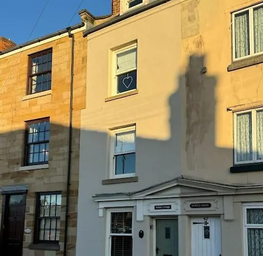 Nyaraló Sailors Whitby